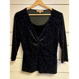 Notation Velvet Long Sleeve Woman’s Medium.